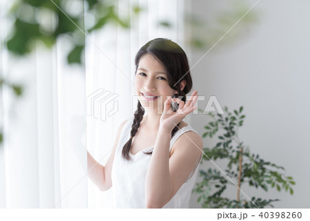 若い女性　ライフスタイル 40398260