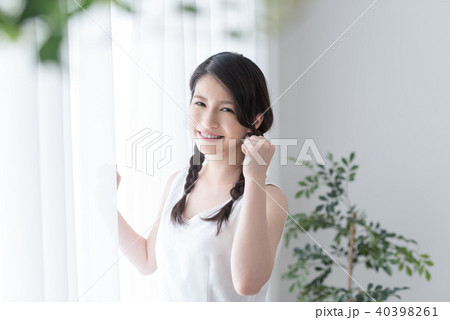若い女性　ライフスタイル 40398261