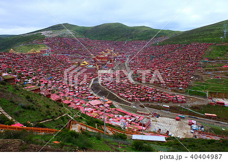 チベットのセルタ Tibet Seta Seda Gser Thar 色达の写真素材