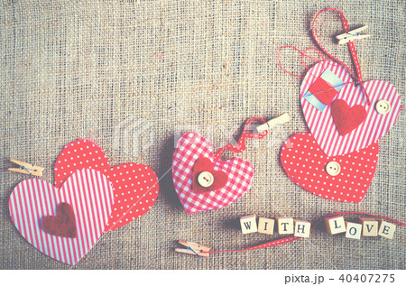 Sewing set: fabrics, threads, pins, buttons, tape 40407275