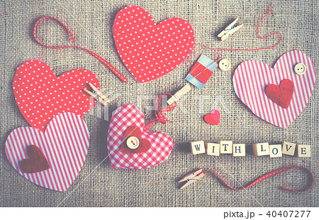 Sewing set: fabrics, threads, pins, buttons, tape 40407277