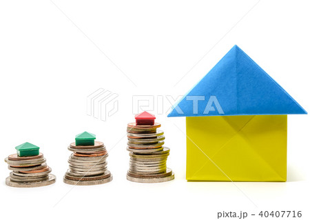 Paper house and mini home model on money coins Paper house and mini home model on money coins 40407716