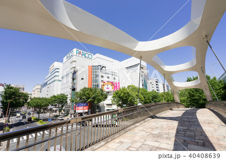 名古屋市中区　栄　都市風景　大津通　矢場町交差点の歩道橋 矢場ブリッジ 40408639