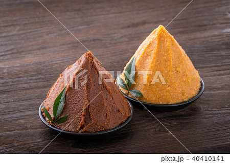 赤味噌とあわせ味噌 40410141