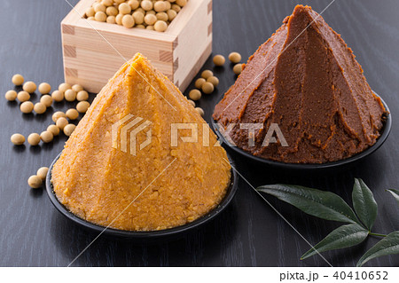 あわせ味噌と赤味噌 40410652