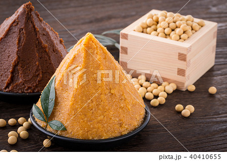 あわせ味噌と赤味噌 40410655