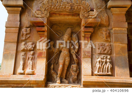 Bhikshatana-murti, Brihadisvara Temple, Tamil Nadu 40410696