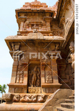 Central shrine, Brihadisvara Temple, Tamil Nadu  40410697
