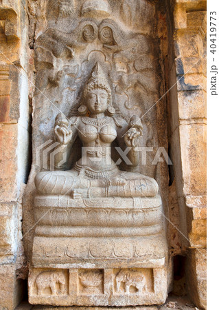 Gajalakshmi, southern niche of the central shrine 40419773
