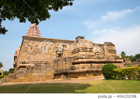 Entrance to the mahamandapa, Brihadisvara Temple 40420298