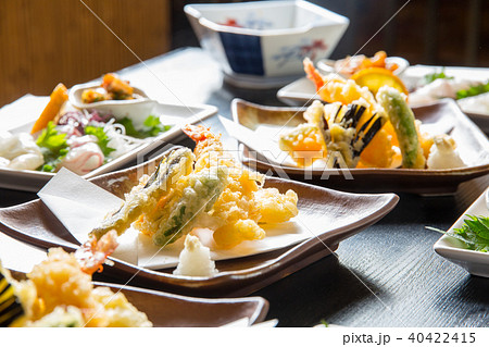 宴会料理 40422415
