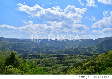 塩那スカイラインから観た塩原温泉の山々 40424192