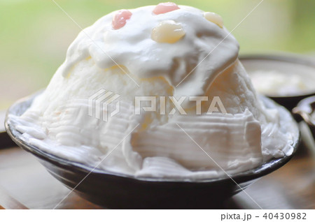 bingsu or coconut bingsu or shave ice 40430982