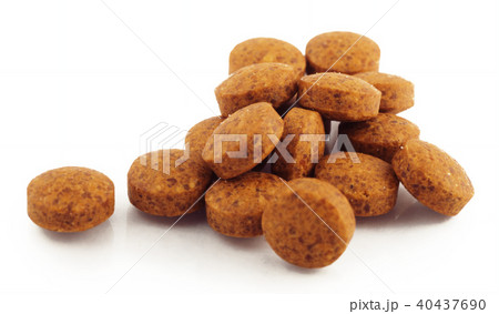 Tablets on plain background Tablets on plain background 40437690