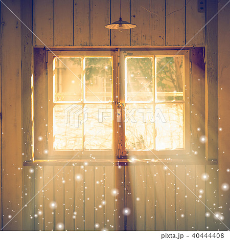 窓の写真素材