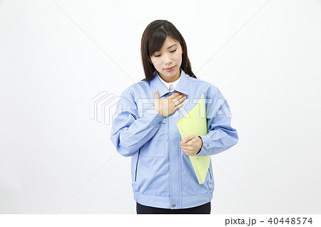 作業服を着た女性 作業服を着た女性 40448574
