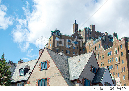 Expensive old house with huge windows in Montreal  40449969