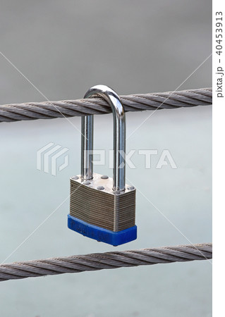 Padlock 40453913