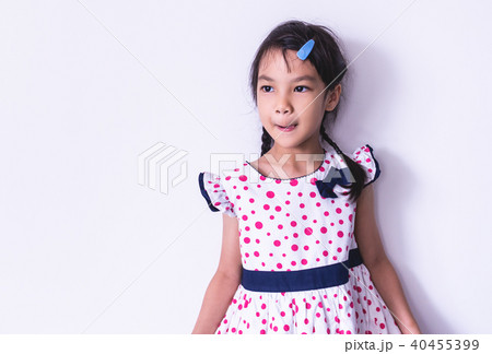 Little Asian girl portrait in sweet vintage dress Little Asian girl portrait in sweet vintage dress 40455399