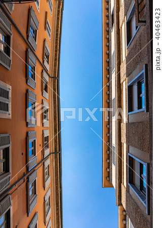 Typical Milan street 40463423