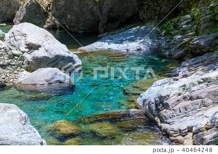 高知安居渓谷の仁淀ブルー 40464248