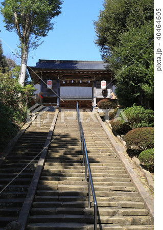 松江 小泉八雲が通った城山稲荷神社の山門 松江 小泉八雲が通った城山稲荷神社の山門 40464605