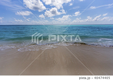 南国 モルディブ モルジブ 海 ハワイ 夏 海外 水上ヴィラ 結婚式 砂浜 南国 モルディブ モルジブ 海 ハワイ 夏 海外 水上ヴィラ 結婚式 砂浜 40474405