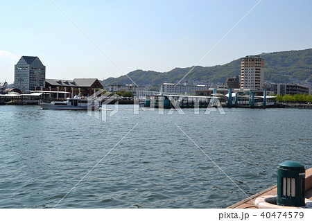 佐世保の海上交通の要所 佐世保港周辺の景観 佐世保の海上交通の要所 佐世保港周辺の景観 40474579
