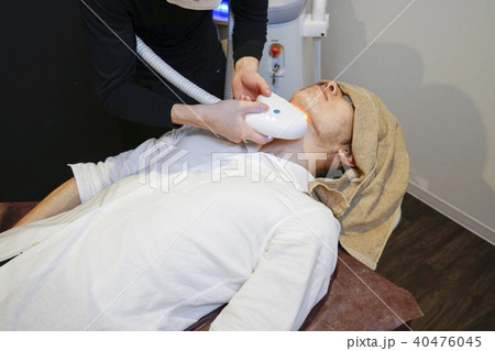 男性メンズエステひげ脱毛サロンレーザー施術あご鼻下もみあげツルツル美肌永久脱毛ムダ毛処理 男性メンズエステひげ脱毛サロンレーザー施術あご鼻下もみあげツルツル美肌永久脱毛ムダ毛処理 40476045