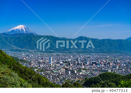 《山梨県》富士山と甲府盆地 40477313