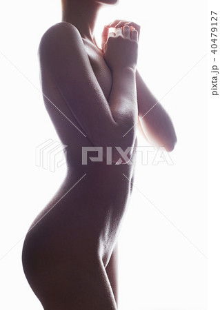 Nude Woman with wet Body Nude Woman with wet Body 40479127