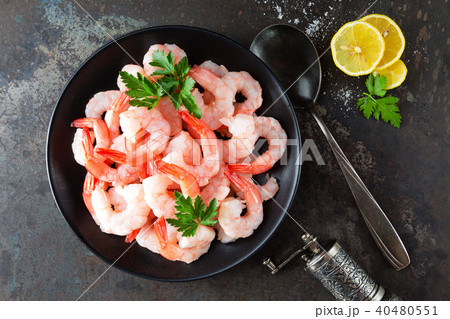 Prawns on plate. Shrimps, prawns. Seafood Prawns on plate. Shrimps, prawns. Seafood 40480551