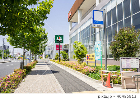 名古屋市緑区都市風景　ヒルズウォーク徳重ガーデンズ前　徳重駅 40485913