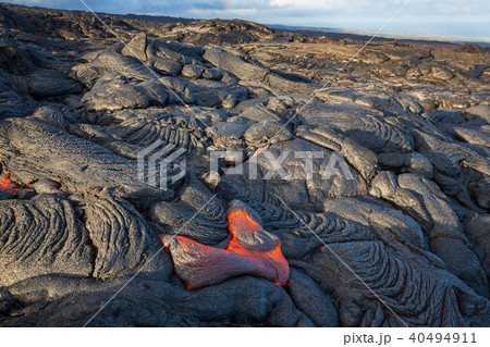 Active volcano Active volcano 40494911