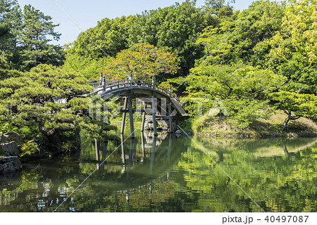 新緑の栗林公園 新緑の栗林公園 40497087