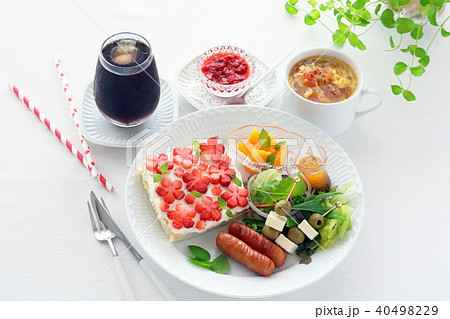 いちごのオープンサンドイッチ ワンプレート いちごのオープンサンドイッチ ワンプレート 40498229