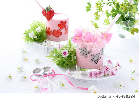 いちごスムージー 40498234