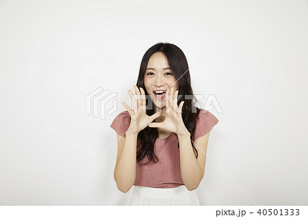 女性　ポートレート 40501333
