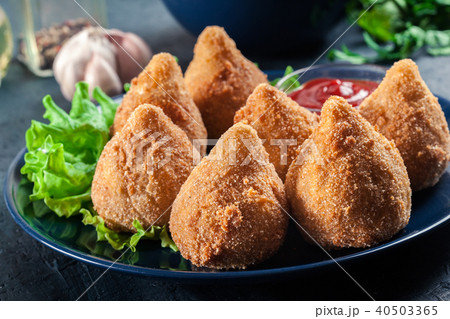 Coxinha. Fried croquette with chicken 40503365