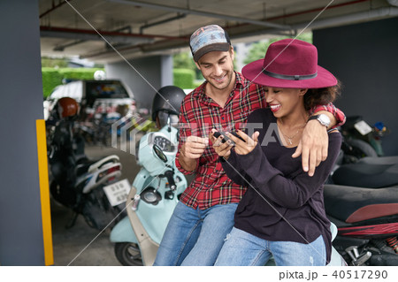 Dating of interracial couple 40517290