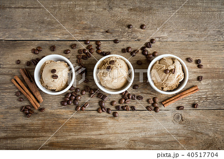 Coffee ice cream 40517704