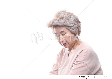 高齢者 老人 女性 40522338