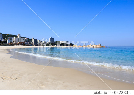 早朝の白良浜　和歌山県 40522833