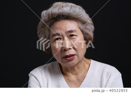 高齢者 老人 女性 40522955
