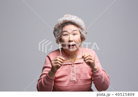 韓国人 高齢者 老人 40525809