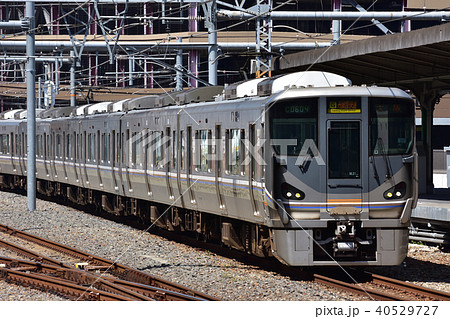 丹波路快速　２２５系 40529727