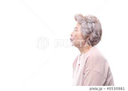 高齢者 老人 女性 40530981