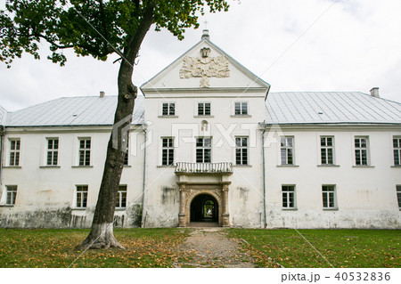 Entrance to monastery on Jazlowiec Castle ruins Entrance to monastery on Jazlowiec Castle ruins 40532836