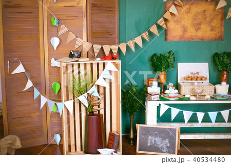 Vintage Decals on the theme of a small traveler Vintage Decals on the theme of a small traveler 40534480