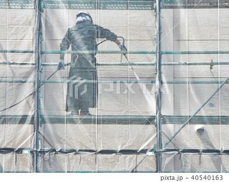 大型商業施設の外装リフォームは高圧洗浄から 40540163